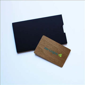 Danh thiếp kỹ thuật số Gỗ Hồ Đào đen